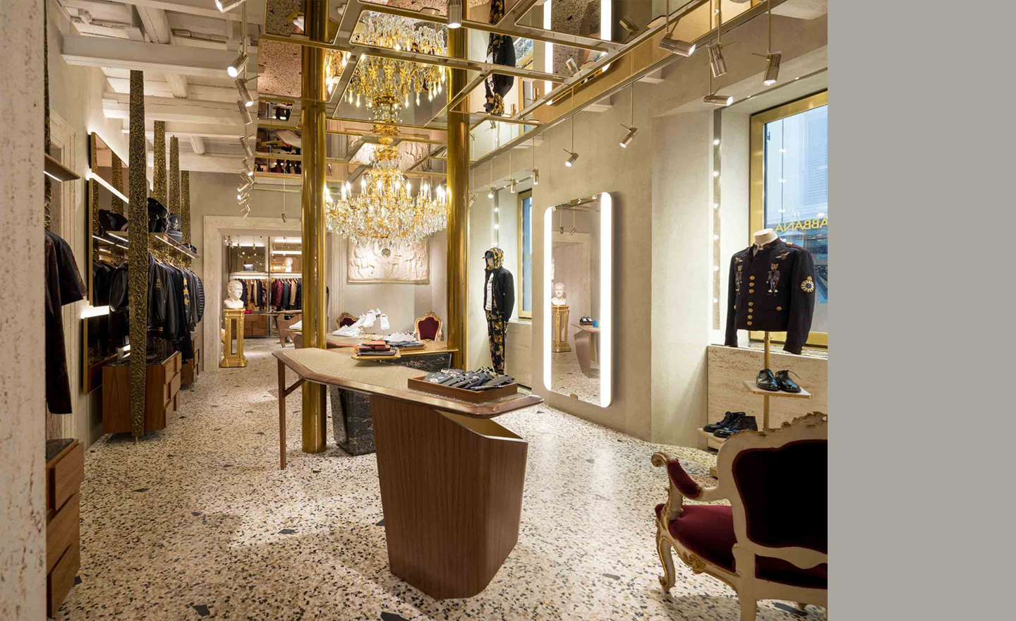 Steven Harris Architects LLP - Dolce & Gabbana Via Condotti