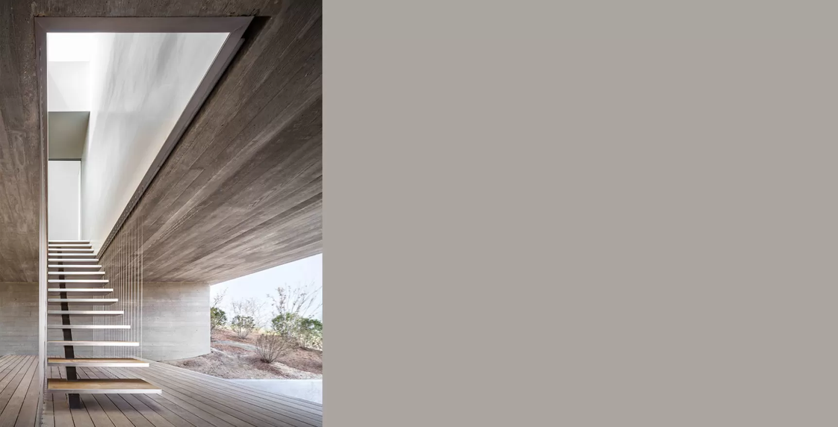 1440X880 Flying Point Stair